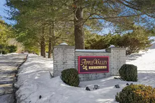 25 Magnum Ct, Smithfield, RI 02917 - Photo 3