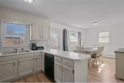 11 Barton Lane, Middletown, RI 02842 - Photo 15