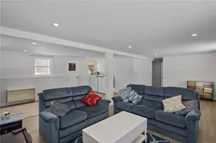 11 Barton Ln, Middletown, RI 02842 - Photo 33