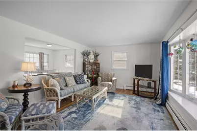 11 Barton Lane, Middletown, RI 02842 - Photo 9