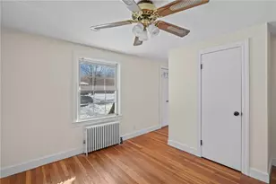 65 Almy St, Warwick, RI 02886 - Photo 7