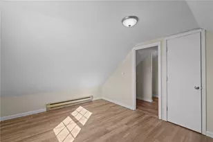 65 Almy St, Warwick, RI 02886 - Photo 23