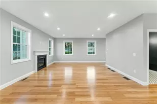 7 Pico Cir, Johnston, RI 02919 - Photo 25