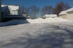 190 Crawford St, Woonsocket, RI 02895 - Photo 5