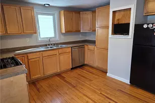 64 Holburn Ave, Cranston, RI 02910 - Photo 5