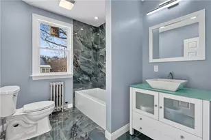 211 Pinnery Ave, Warwick, RI 02886 - Photo 3