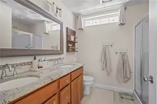 32 Morningside Dr, North Kingstown, RI 02852 - Photo 25