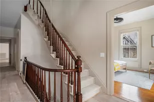214 Bowen St, Providence, RI 02906 - Photo 39
