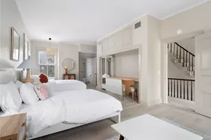 214 Bowen St, Providence, RI 02906 - Photo 31