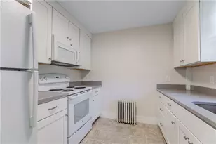 38 Morningside Ln, Portsmouth, RI 02871 - Photo 7