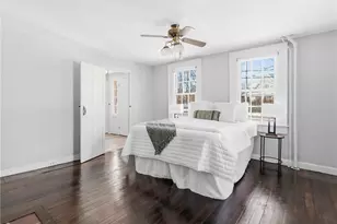 1382 Hope St, Bristol, RI 02809 - Photo 17