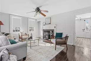 1382 Hope St, Bristol, RI 02809 - Photo 11