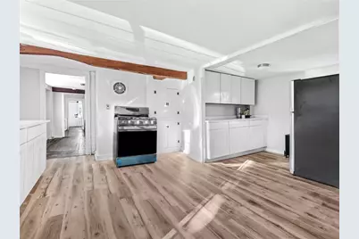 1382 Hope Street, Bristol, RI 02809 - Photo 3