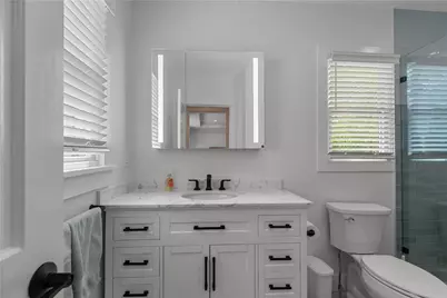 109 Carroll Avenue, Newport, RI 02840 - Photo 21