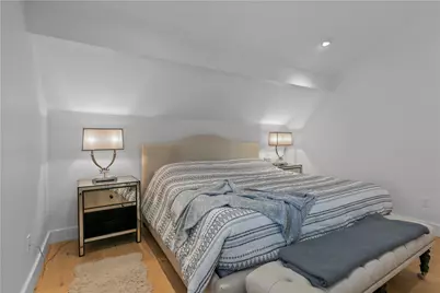 109 Carroll Avenue, Newport, RI 02840 - Photo 25