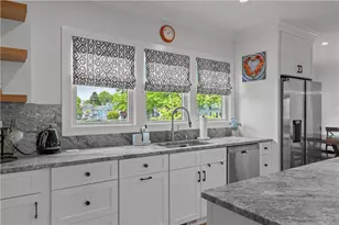 109 Carroll Ave, Newport, RI 02840 - Photo 11