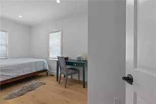 109 Carroll Ave, Newport, RI 02840 - Photo 13