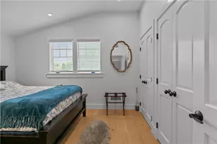 109 Carroll Ave, Newport, RI 02840 - Photo 27