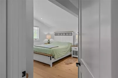 109 Carroll Avenue, Newport, RI 02840 - Photo 33