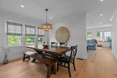 109 Carroll Avenue, Newport, RI 02840 - Photo 7