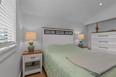 109 Carroll Avenue, Newport, RI 02840 - Photo 35