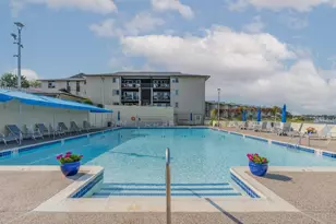 400 Narragansett Pkwy, Warwick, RI 02888 - Photo 3