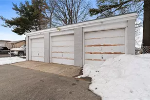 29 Jenks Ave, Central Falls, RI 02863 - Photo 41