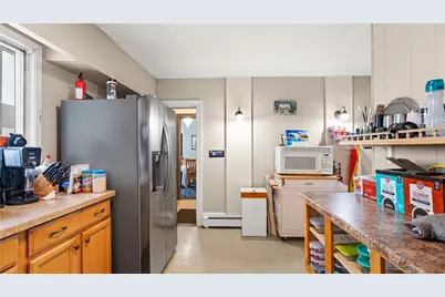 29 Jenks Avenue, Central Falls, RI 02863 - Photo 19