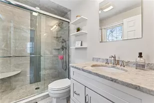 217 Belvedere Dr, Cranston, RI 02920 - Photo 19