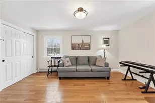 217 Belvedere Dr, Cranston, RI 02920 - Photo 15