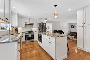 217 Belvedere Dr, Cranston, RI 02920 - Photo 7