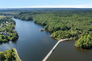 93 Aldrich Rd, Glocester, RI 02859 - Photo 3