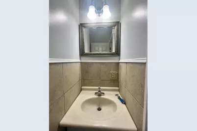 9 Sherman Street, Newport, RI 02840 - Photo 15