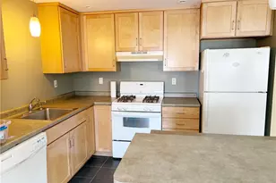 200 Clarke Rd, Narragansett, RI 02882 - Photo 7