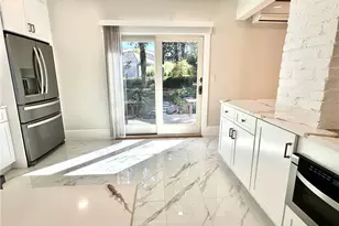 141 Elton St, Providence, RI 02906 - Photo 5