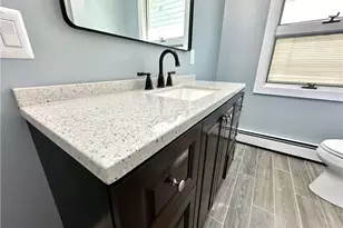 141 Elton St, Providence, RI 02906 - Photo 25