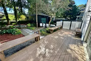 141 Elton St, Providence, RI 02906 - Photo 37