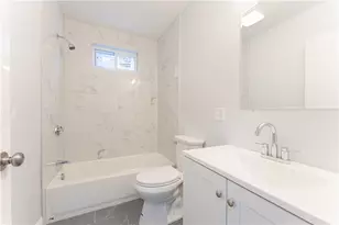 14 Burnside St, Providence, RI 02905 - Photo 15