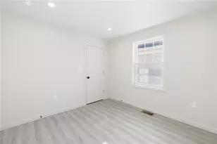 88 Julian St, Providence, RI 02909 - Photo 17