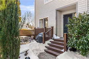 421 Bellevue Ave, Newport, RI 02840 - Photo 3