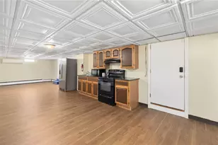 55 Togansett Rd, Providence, RI 02910 - Photo 37