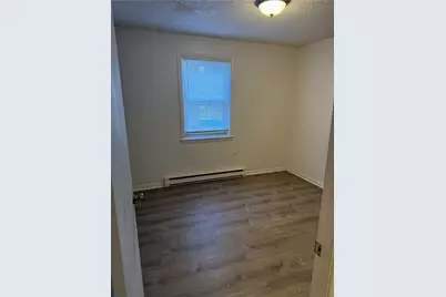 427 High Street, Central Falls, RI 02863 - Photo 5