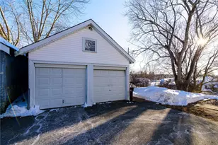 109 Hemond Ave, Woonsocket, RI 02895 - Photo 5