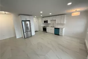 33 Bullocks Point Ave, East Providence, RI 02915 - Photo 5