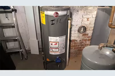 471 Chalkstone Avenue, Providence, RI 02908 - Photo 29