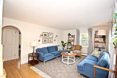 139 Coggeshall Avenue, Newport, RI 02840 - Photo 9