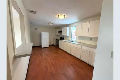 1302 Elmwood Avenue, Providence, RI 02910 - Photo 17