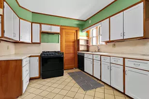 72 Hilltop Ave, Providence, RI 02908 - Photo 13