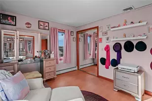 240 Shawomet Ave, Warwick, RI 02889 - Photo 27