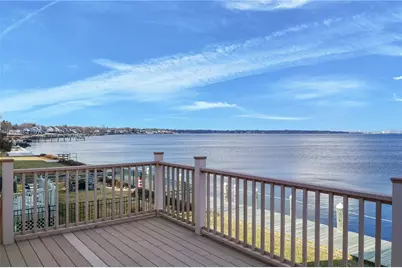 240 Shawomet Avenue, Warwick, RI 02889 - Photo 15